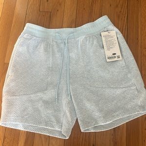 Lululemon men’s at ease shorts. New with tags